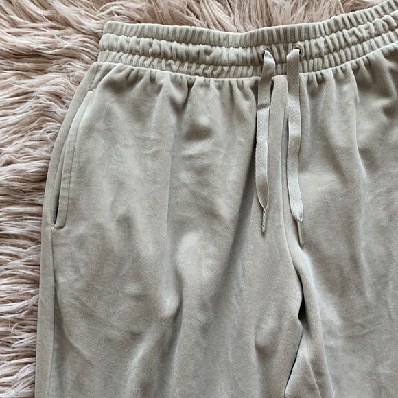 Forever 21 Women’s Beige Velvet Sweats - Picture 3 of 11